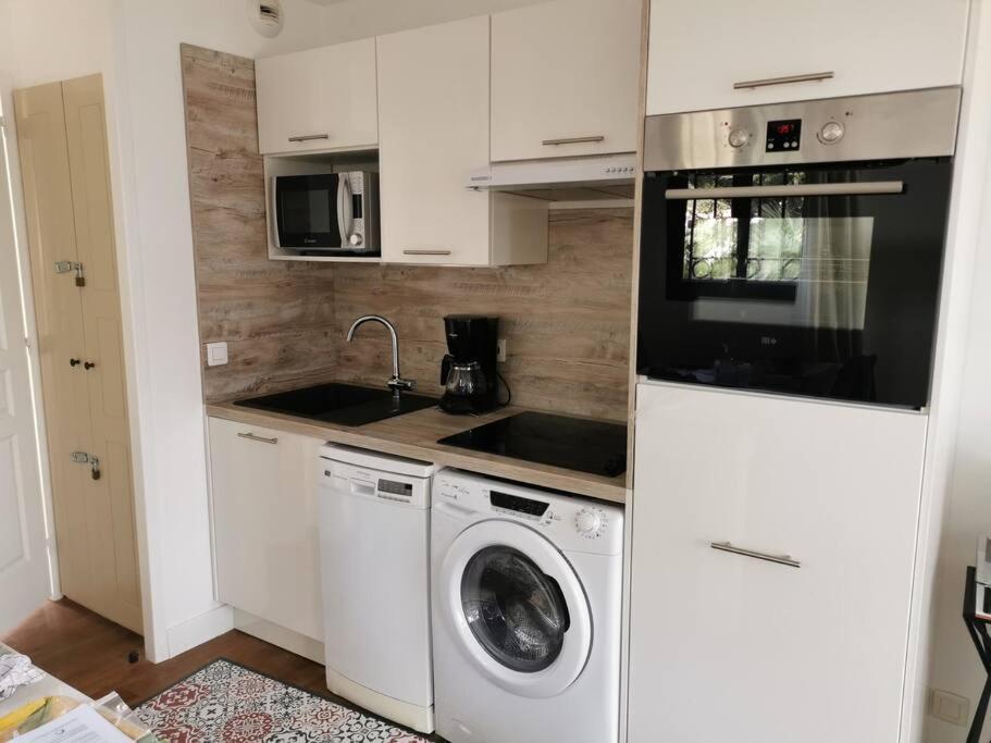 Appartement Renove, Piscine A Debordement, Vue Mer Cannes Exterior photo